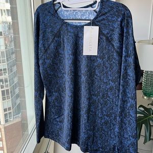 NWT Athleta Point Break Rashguard